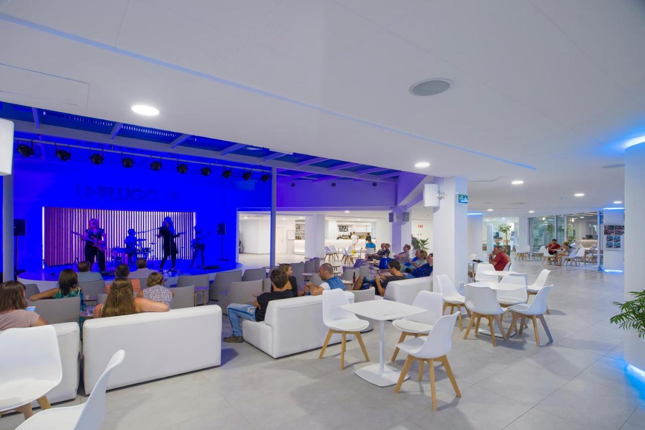 Hotel Vibra Algarb Playa d'en Bossa Esterno foto