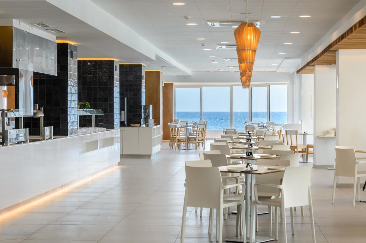 Hotel Vibra Algarb Playa d'en Bossa Esterno foto