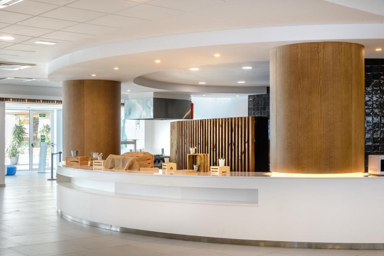 Hotel Vibra Algarb Playa d'en Bossa Esterno foto
