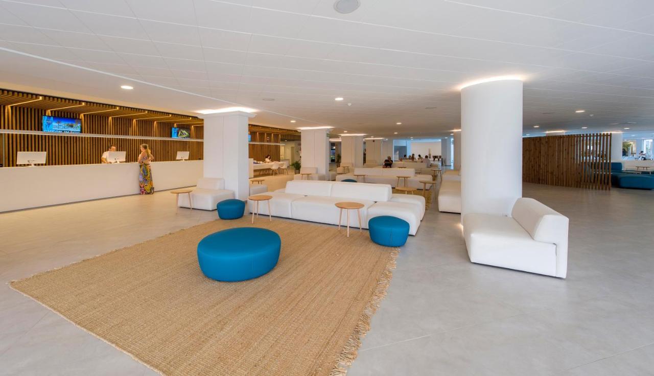 Hotel Vibra Algarb Playa d'en Bossa Esterno foto