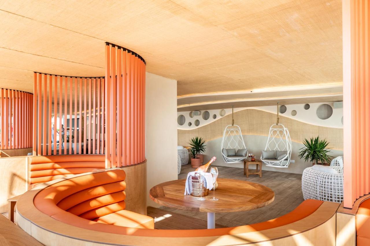 Hotel Vibra Algarb Playa d'en Bossa Esterno foto